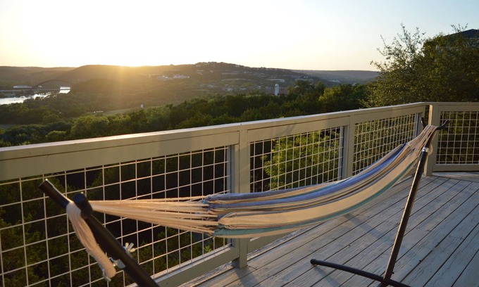 Renaissance Park Casa | Lake Austin Gem