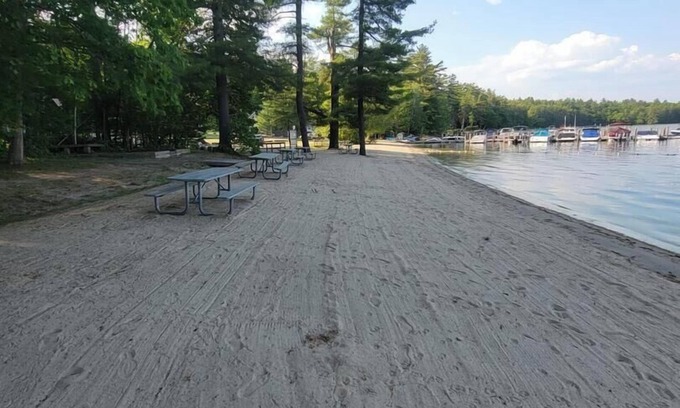Meredith Casa | Lake Breeze Hideaway | Lake Winnipesaukee Vacation Home in Patrician Shores