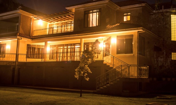 Kireka Hotel | Lake Breeze House