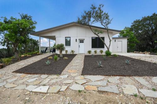 Burnet Casa | Lake Buchanan Retreat w/Hot-Tub