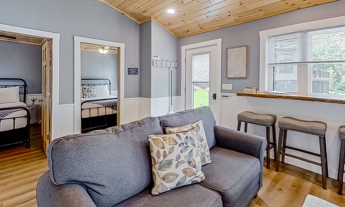 Lake George Cabaña | Lake cabin with waterfront views, shared dock, private deck, grill, & kayaks