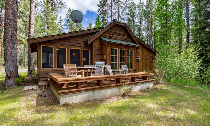 Camp Sherman Cabina | Lake Creek Lodge