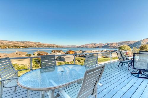 Wapato Point Casa | Lake Daze at Wapato Point