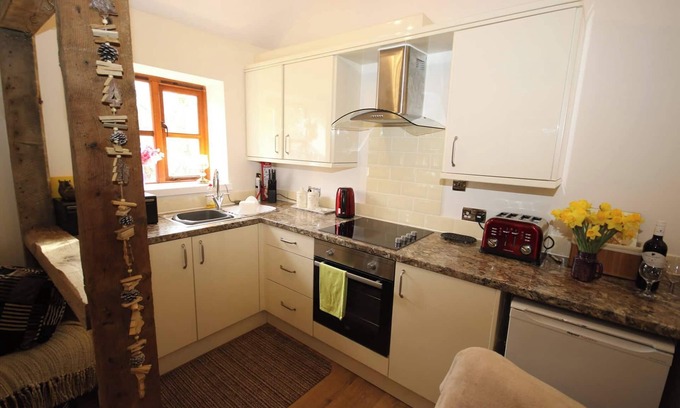 Santon Bridge Casa | Lake District hideaway for 3 plus dogs - perfect for sharers, couples & families
