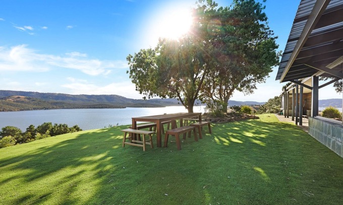 Mansfield Casa | Lake Access - Mansfield - Sleeps 12