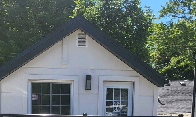 Port Dover Apartamento | Lake Erie Condo w/private Beach & Deck Bunkie