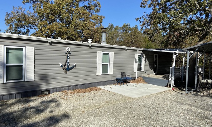 Canadian Casa | Lake Eufaula, OK - Neighborhood Boat ramp, Dog Friendly, Low Cleaning Fee