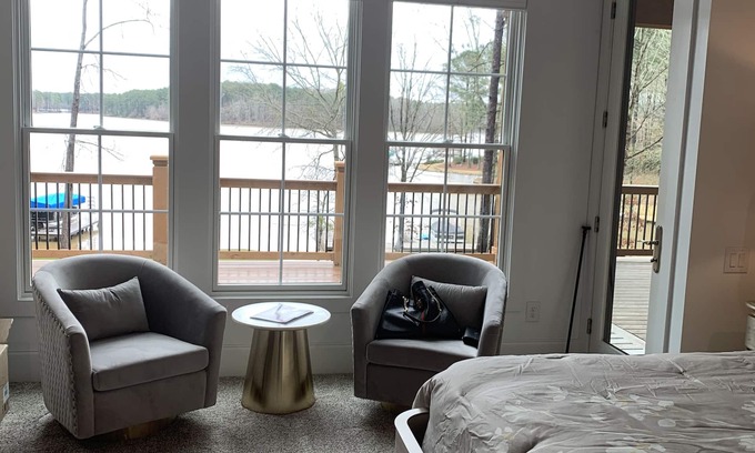 Lake Oconee Casa | NUEVA CASA DE LUJO FRENTE AL LAGO CON DOCK PRIVADO, BARCO Y JET SKI DISPONIBLES - AL LADO DE RITZ