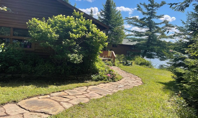 Owls Head Cabina | Lake Front Adirondack Indian Lake Cabin