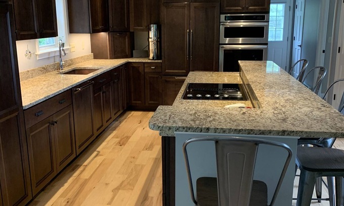 Wakefield Casa | Lake front home on Great East Lake