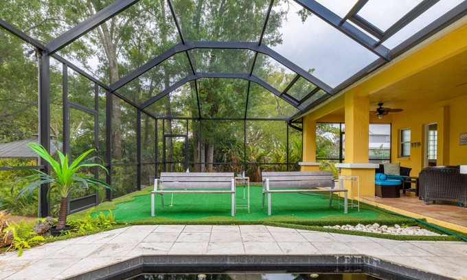 Egypt Lake-Leto Casa | Lake Front-Jacuzzi-Mini Golf-Exclusive