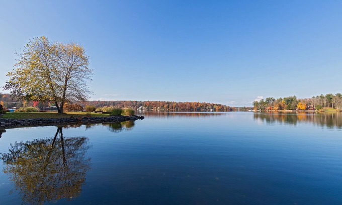 White Lake Casa | Frente al lago con Laguna privada