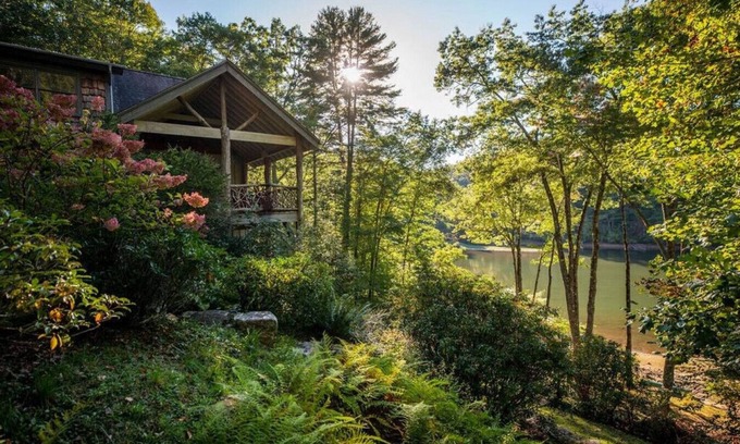 Cullowhee Casa | Lake front with private dock, fire pit, hammock, pool table & gorgeous views! Fishing poles, paddle boards & canoe provided.