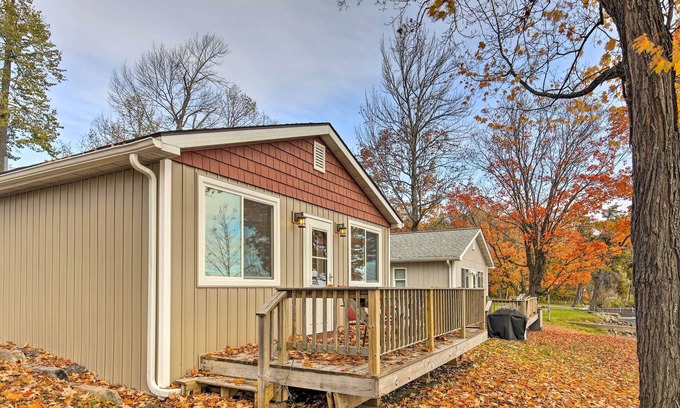 Marenisco Cabina | Lake Gogebic Retreat: Hike, Fish & Snowmobile!