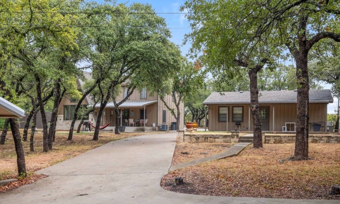 Lake Brownwood Casa | Lake Group Retreat: All 3 Homes