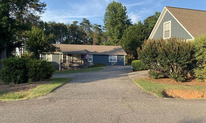 Anderson Casa | Lago Hatrwell - Anderson, Carolina del Sur. A corta distancia de Clemson.