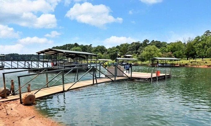 Reed Creek Casa | Lake Haven Retreat