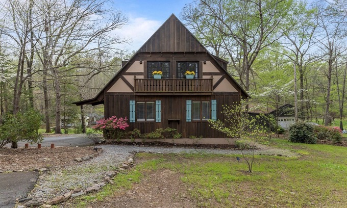Bracey Casa | Lake Home on Lake Gaston!!