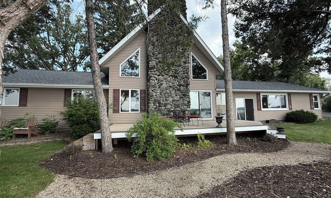 Clear Lake Casa | Lake Home on the Peninsula with stunning 360 degree views.
