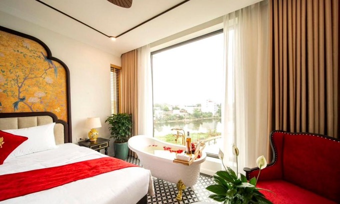Ba Dinh Hotel | Lake Hotel Sóc Sơn