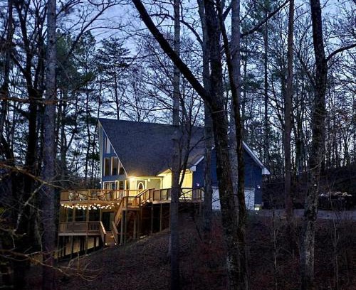 Trenton Apartamento | Lake House near Lookout Mt - Theater, Gym & Arcade