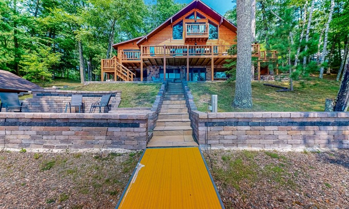 Lac du Flambeau Casa | Lake House on Little Crawling Stone Lake w/ patio, docks, grill, firepit, & WIFI