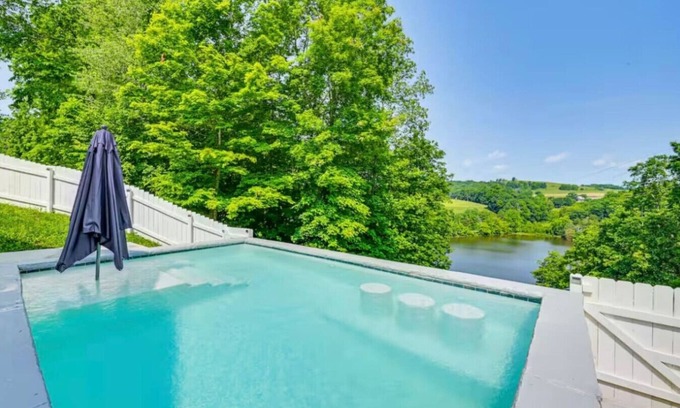 Mount Vernon Apartamento | Lake House on Lake Linville