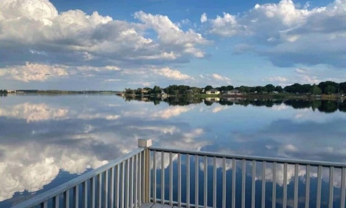 Polk City Casa | Lake House Retreat