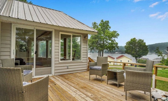 Lime Lake-Machias Casa | Lake House w/ dock, fish + swim!