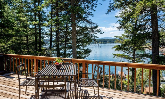 Bigfork Casa | Lake house w/private dock, balcony, fire pit & gorgeous views - Echo Lake Hideaway