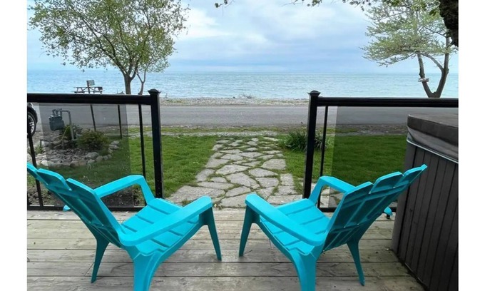 Lowbanks Casa | Lake House with Hot Tub and Your Own Private Beach