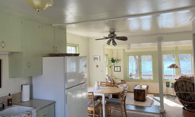 Detroit Lakes Casa | Lake life cottage + bunk cabins