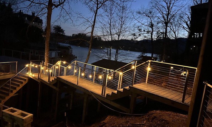 Lake Lure Casa | Lake Lure Luxury Rental: 5 Bedrooms, 4.5 baths, sleeps 14, on lake w/game room