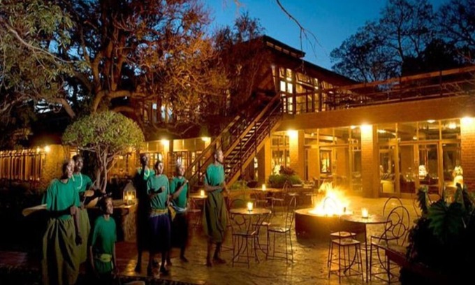 Lake Manyara National Park Cabina | Lake Manyara Wildlife Lodge