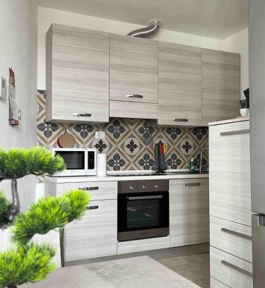 Somma Lombardo Apartamento | Lake Maggiore Blu - Milan and airport 7 min