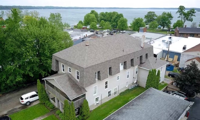 Culver Casa | Lake Max Penthouse: Spacious 5-Bedroom Family Haven with Breathtaking Views!