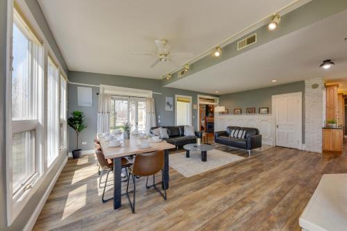 Racine Casa | Lake Michigan Vacation Rental with Private Beach!