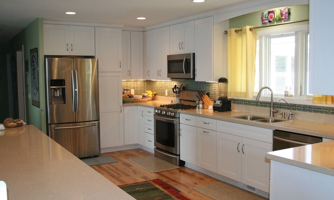 Excelsior Casa | Lake Minnewashta Home, Excelsior, MN