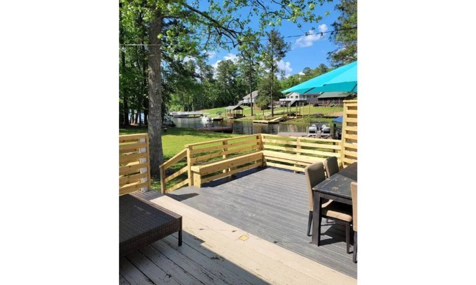 Chapin Cabaña | Lake Murray Cottage on the Cove