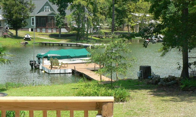 Chapin Casa | Escapada al lago Murray con muelle privado y rampa para botes