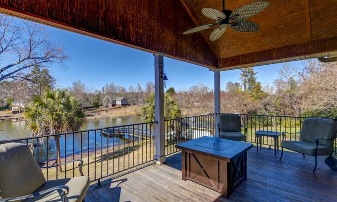 Chapin Apartamento | Lake Murray Group Getaway | Sleeps 14 | Kayaks