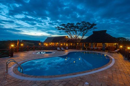 Sinoni Cabina | Lake Ndutu Luxury Tented Lodge