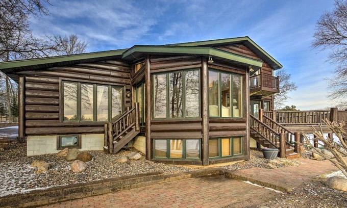 Tomahawk Casa | Lake Nokomis Escape with Dock and Beach Access
