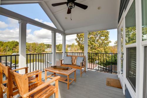 Sherrills Ford Casa | Lake Norman Home with Pool Access and Water Views!