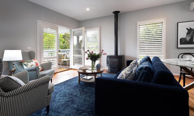 Daylesford Villa | Lake Orchard Villas