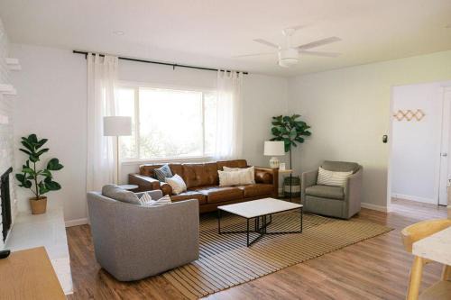 Atascadero Casa | Lake Park Landing