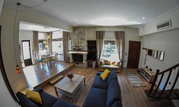 Kalivia Casa | Lake Plastira Lodge