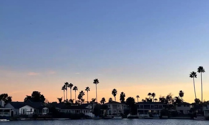Discovery Bay Casa | Lake Retreat House in Discovery Bay