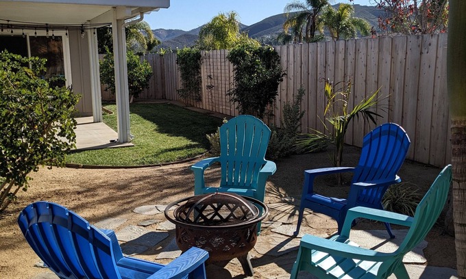 San Marcos Casa | Lake San Marcos Gem. Walking Distance to Lake, Dining and Golf!