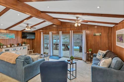 Prosperity Casa | Lake Stay on Bedford Way